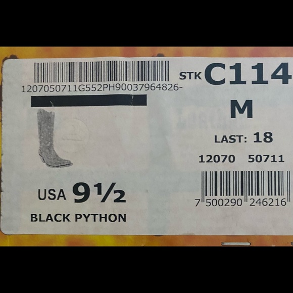 Genuine Leather Cowboy Corral Boots - Picture 6 of 8